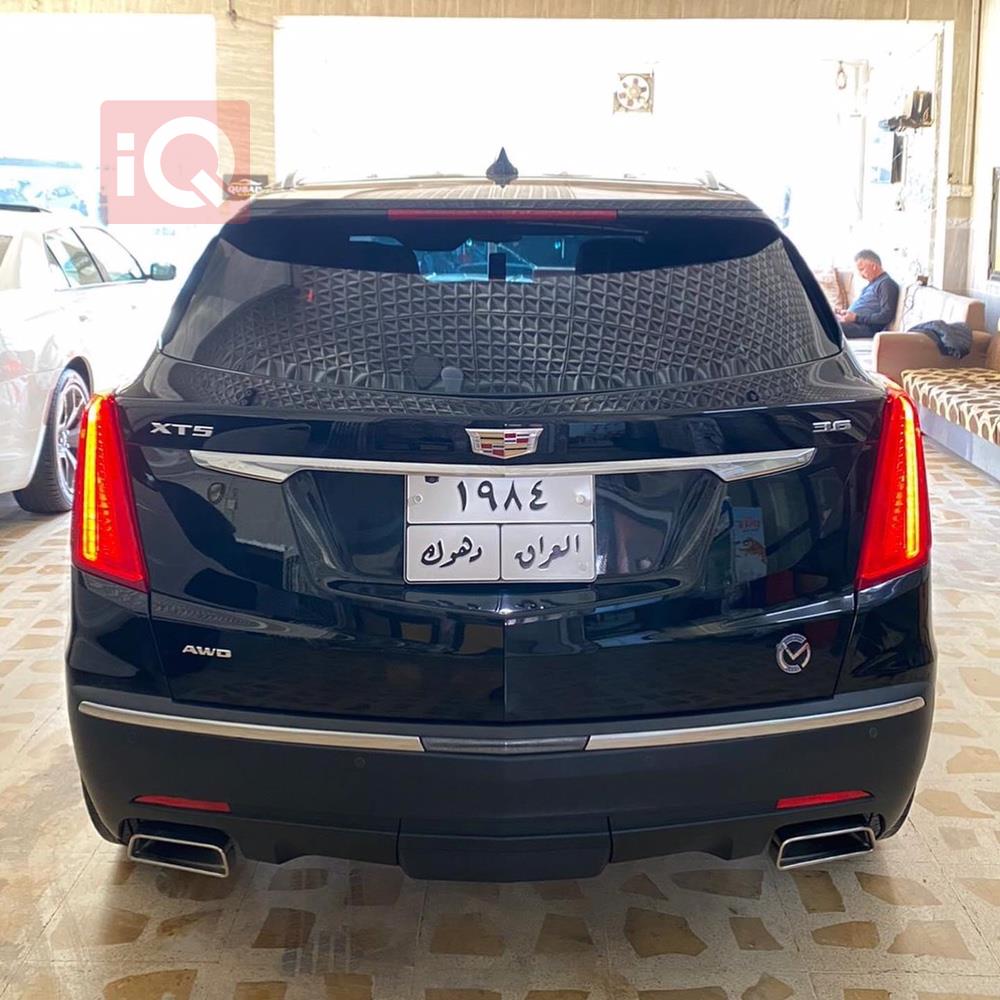 كاديلاك XT5